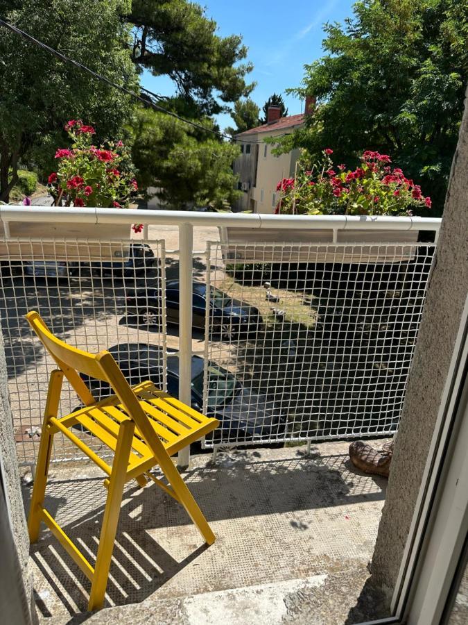 Cosy Family Apartment Marina Kastela Near Airport Exterior photo