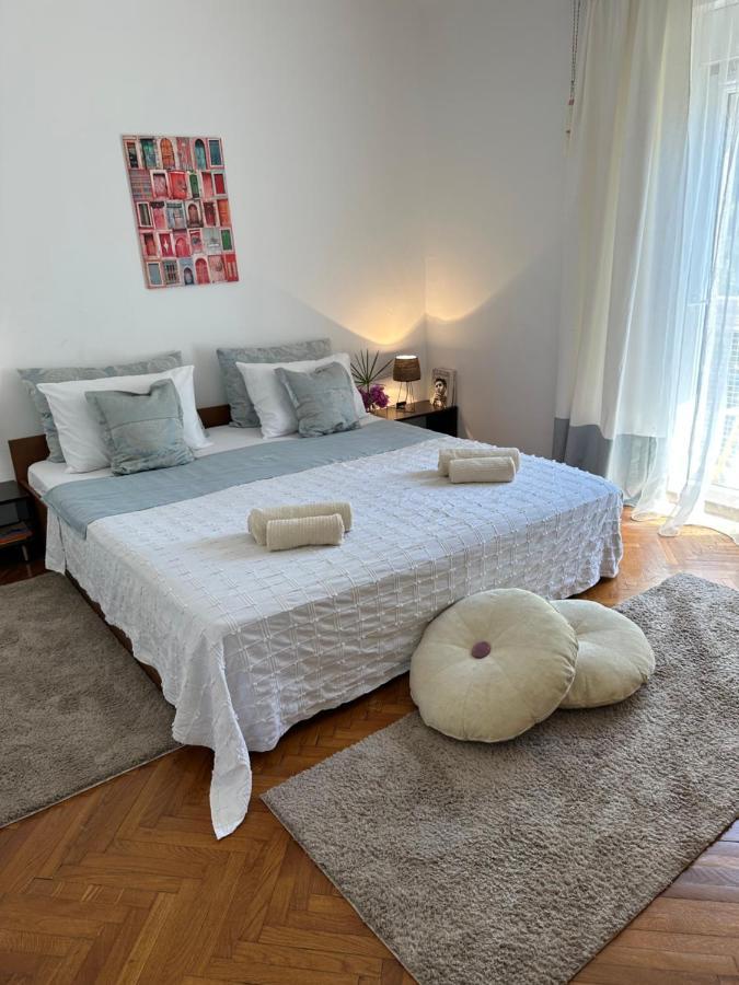 Cosy Family Apartment Marina Kastela Near Airport Exterior photo