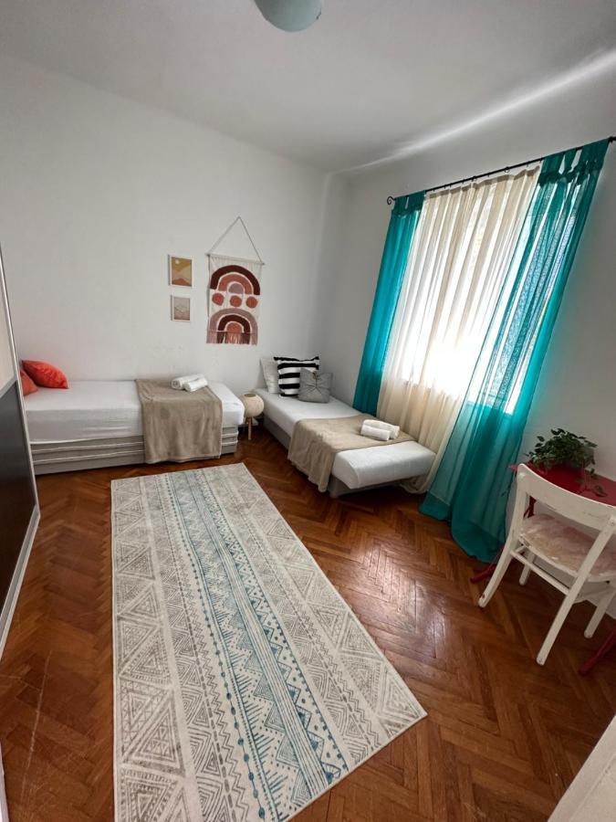 Cosy Family Apartment Marina Kastela Near Airport Exterior photo